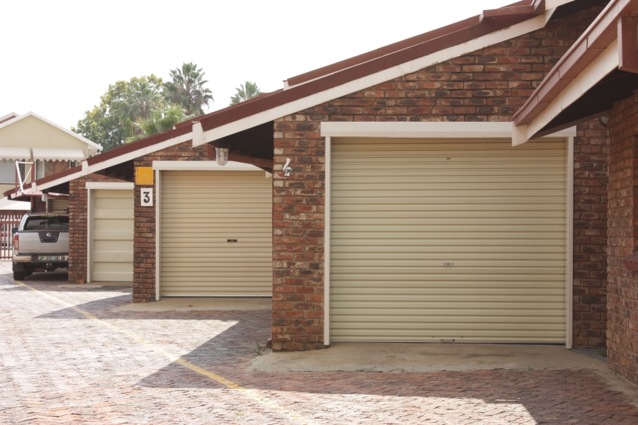 3 Bedroom Property for Sale in Potchefstroom North West